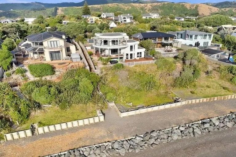 Photo of property in 155 Rosetta Road, Raumati South, Paraparaumu, 5032