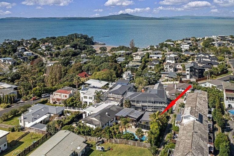 Photo of property in 22a Eastcliffe Road, Castor Bay, Auckland, 0620