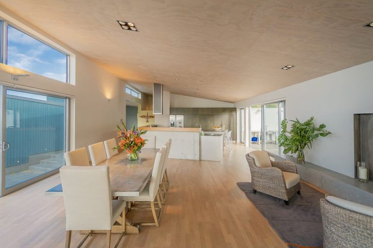 Photo of property in 28 Radar Road, Hot Water Beach, Whitianga, 3591