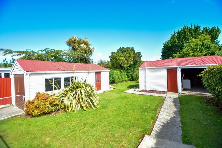 Photo of property in 212 High Street South, Carterton, 5713