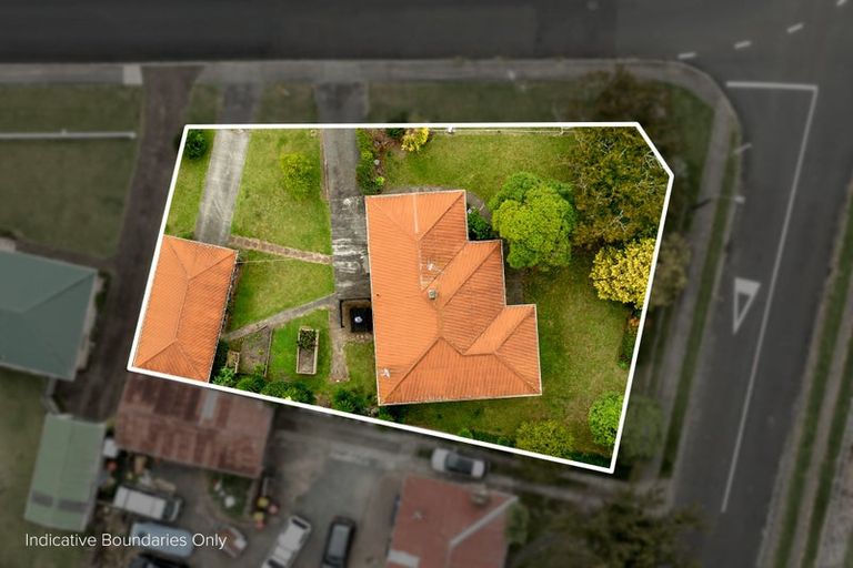 Photo of property in 1 Lee Avenue, Paeroa, 3600