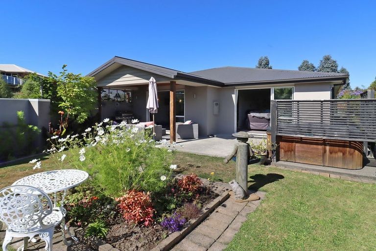 Photo of property in 17 Grove Avenue, Weston, Oamaru, 9401