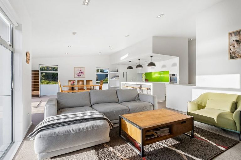Photo of property in 10 Euan Sarginson Place, Diamond Harbour, Lyttelton, 8971