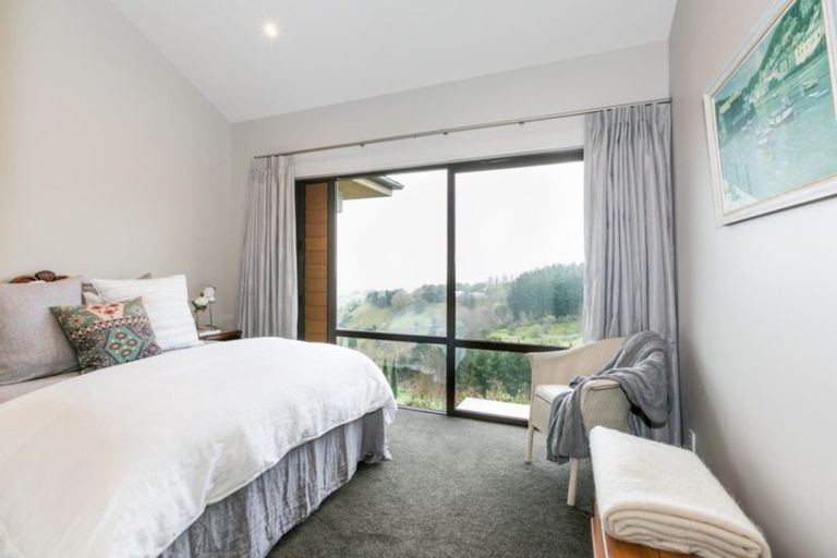 Photo of property in 191 Durham Drive, Havelock North, 4130