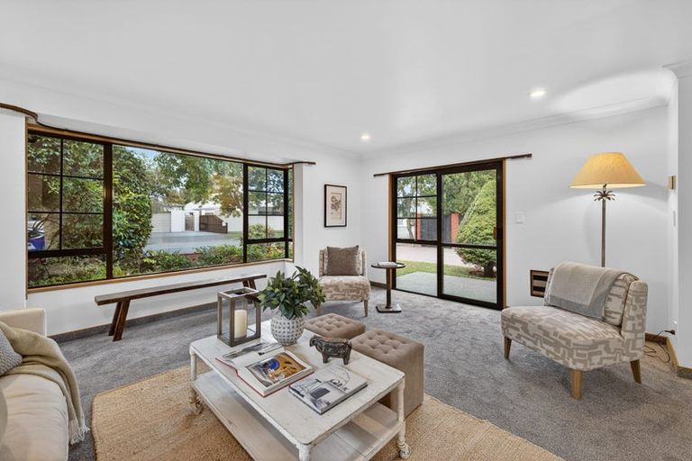 Photo of property in 196 Hawthornden Road, Avonhead, Christchurch, 8042