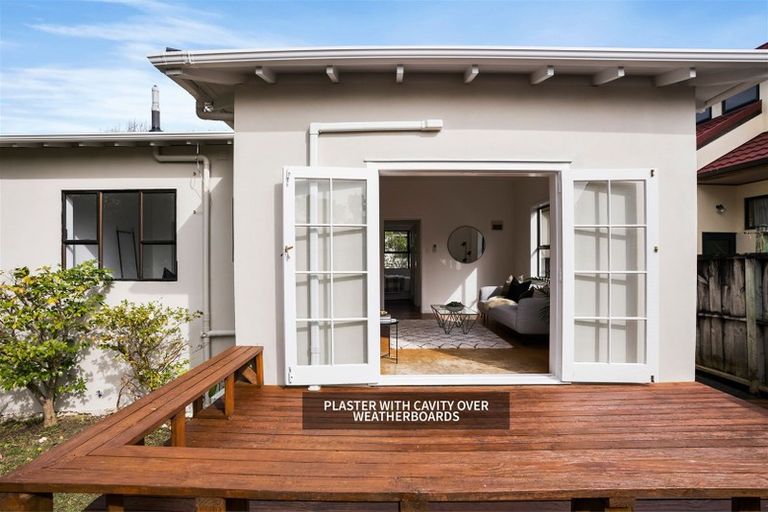 Photo of property in 1/16 Nile Road, Milford, Auckland, 0620