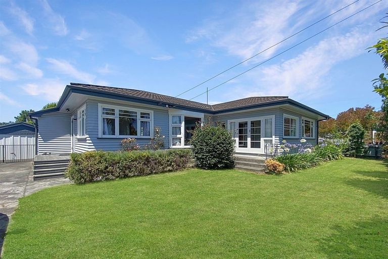 Photo of property in 16 Field Terrace, Upper Riccarton, Christchurch, 8041