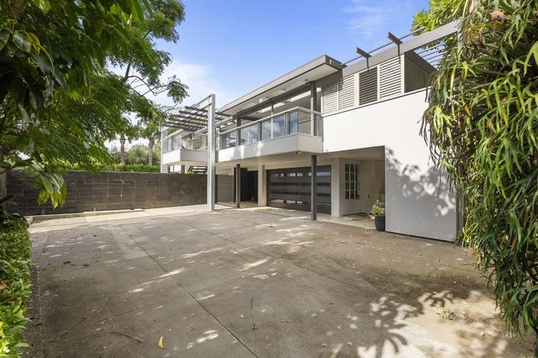 Photo of property in 36 Lake View Road, Takapuna, Auckland, 0622