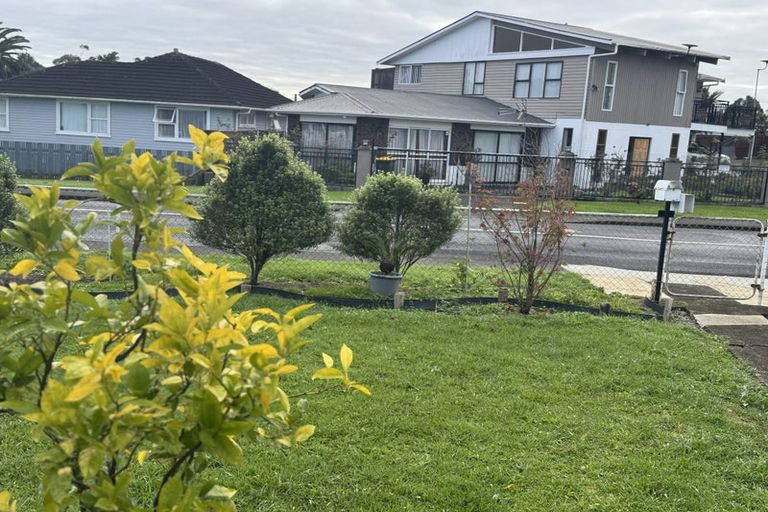 Photo of property in 26 Nile Road, Kelston, Auckland, 0602