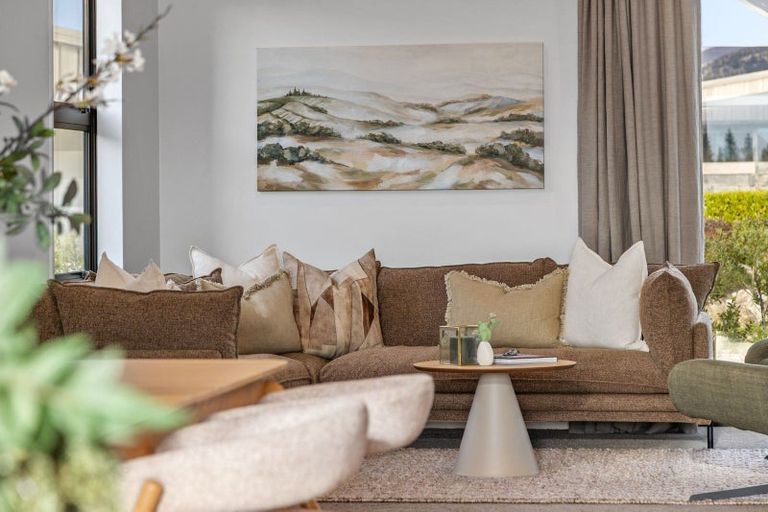 Photo of property in 11 Campbell Road, Wanaka, 9305