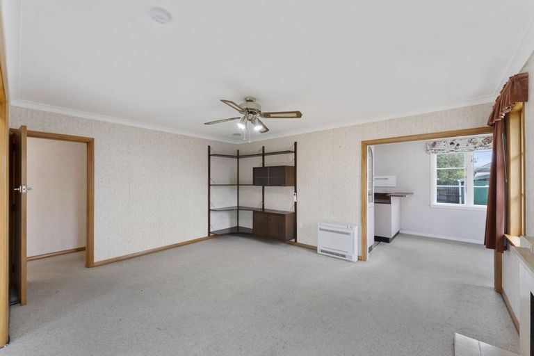 Photo of property in 21 Winchester Street, Awapuni, Palmerston North, 4412
