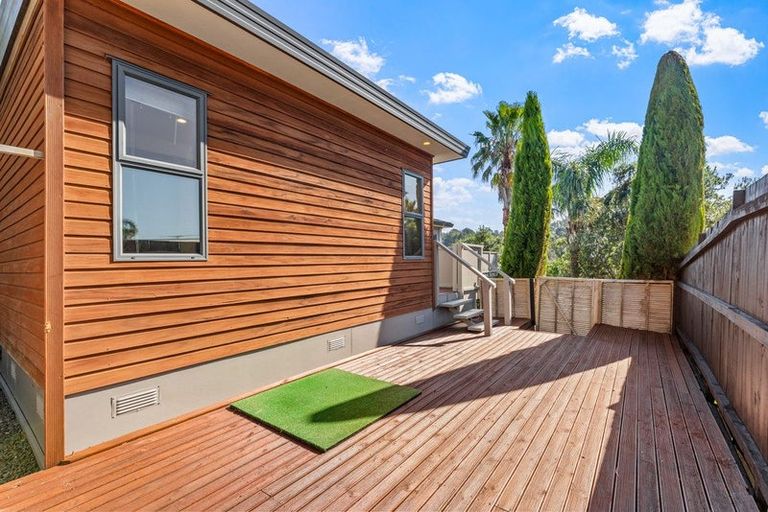 Photo of property in 22 Coralsea Way, Arkles Bay, Whangaparaoa, 0932