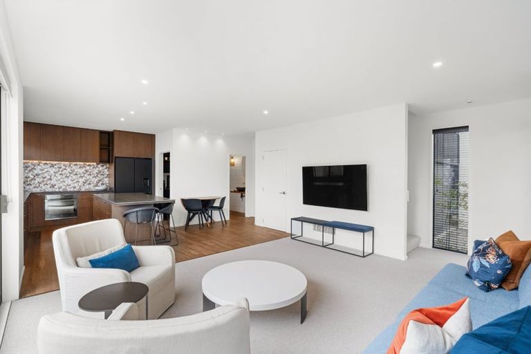 Photo of property in 1/39 Webb Street, St Albans, Christchurch, 8014