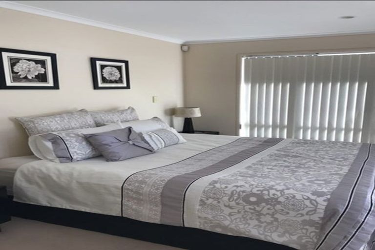 Photo of property in 73 Nautilus Drive, Gulf Harbour, Whangaparaoa, 0930