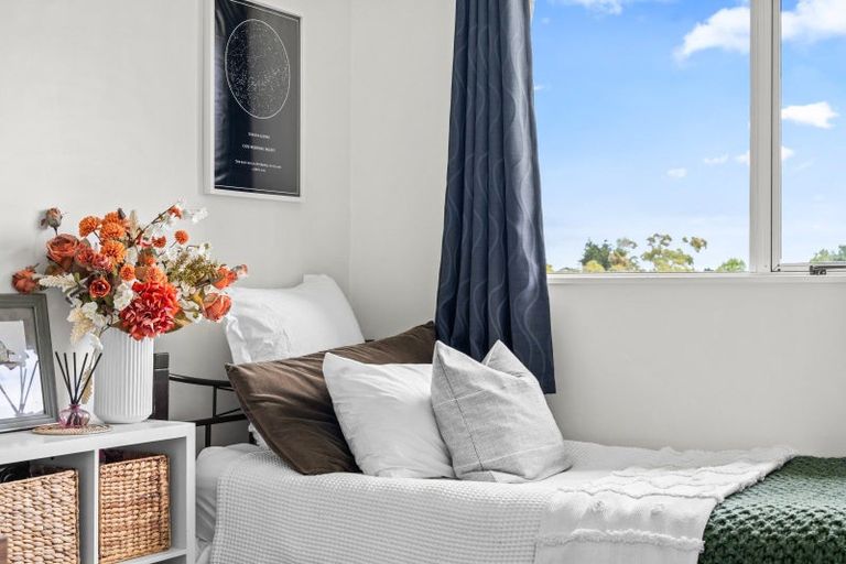 Photo of property in 1/63 Rosier Road, Glen Eden, Auckland, 0602