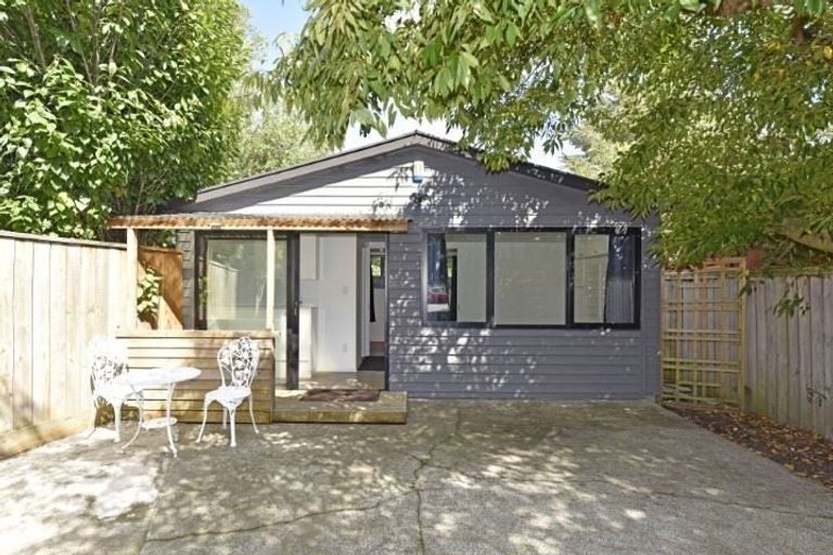 Photo of property in 6 Curletts Road, Sockburn, Christchurch, 8042