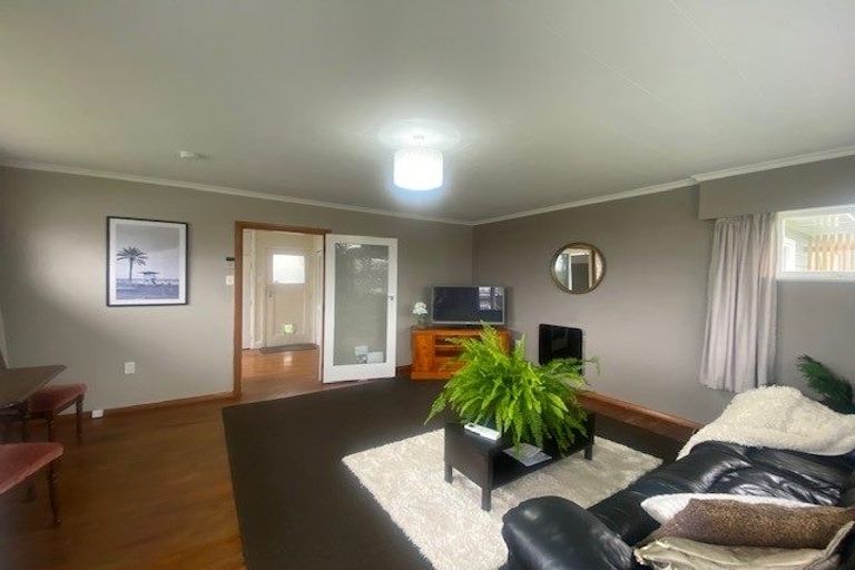 Photo of property in 87a Karamu Crescent, Wainuiomata, Lower Hutt, 5014