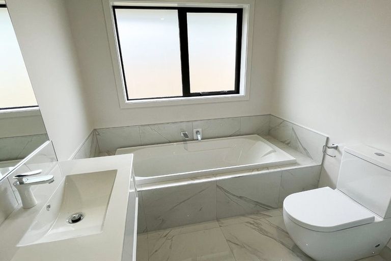 Photo of property in 6 Akiraho Lane, Halswell, Christchurch, 8025