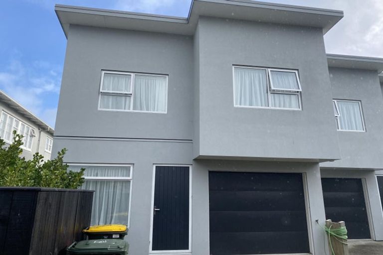 Photo of property in 55a Durham Crescent, Fairfield, Lower Hutt, 5011
