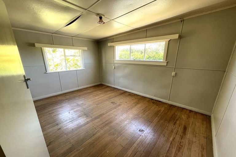 Photo of property in 11 Halsey Street, Clinton, 9534