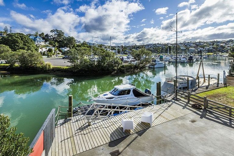 Photo of property in 3/1 Omana Road, Milford, Auckland, 0620