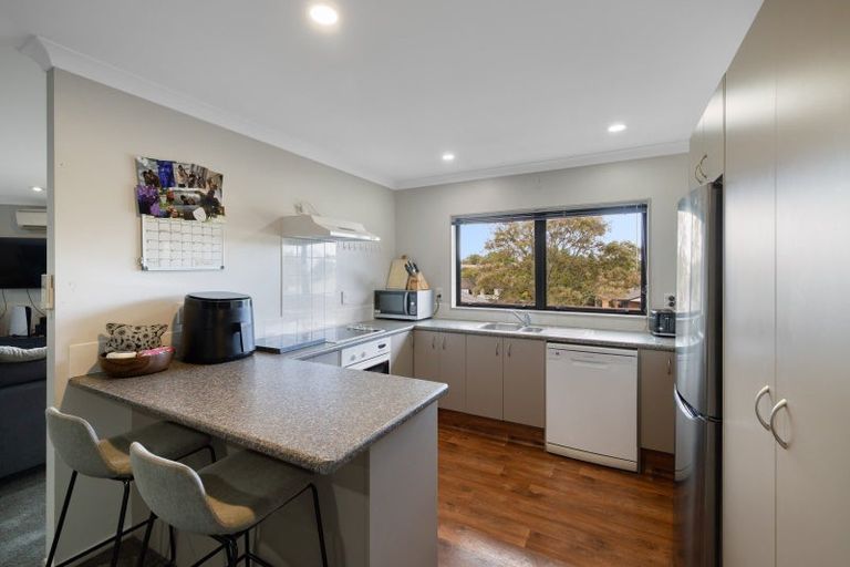 Photo of property in 2 Dowman Place, Te Puke, 3119