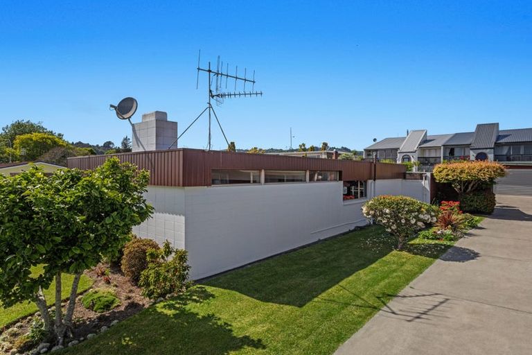 Photo of property in 15 Hikurangi Street, Whakatane, 3120