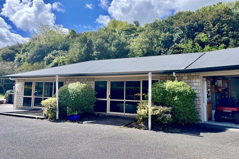 Photo of property in 19 Bradley Avenue, Pyes Pa, Tauranga, 3112