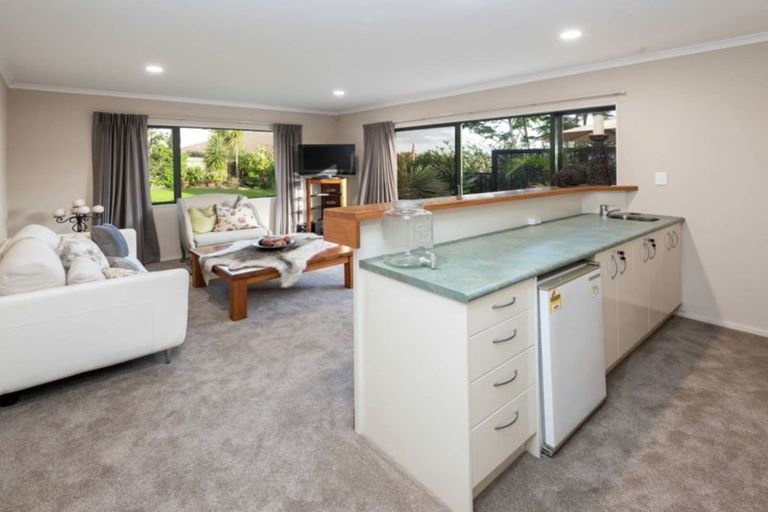 Photo of property in 9 Owenbeg Rise, Dannemora, Auckland, 2016