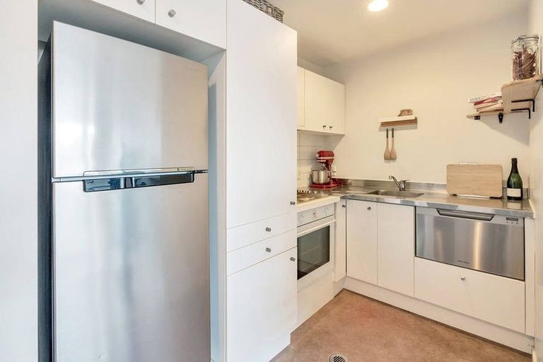 Photo of property in 24/8 Clayton Street, Newmarket, Auckland, 1023