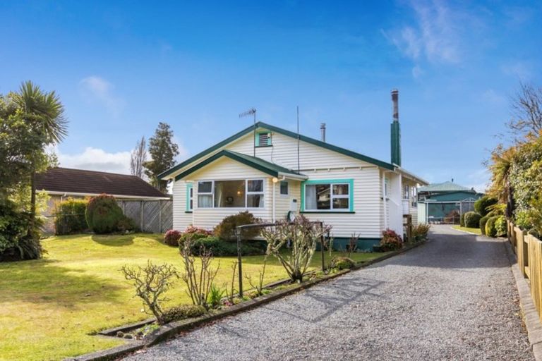 Photo of property in 6 Parekarangaranga Street, Motuoapa, Turangi, 3382