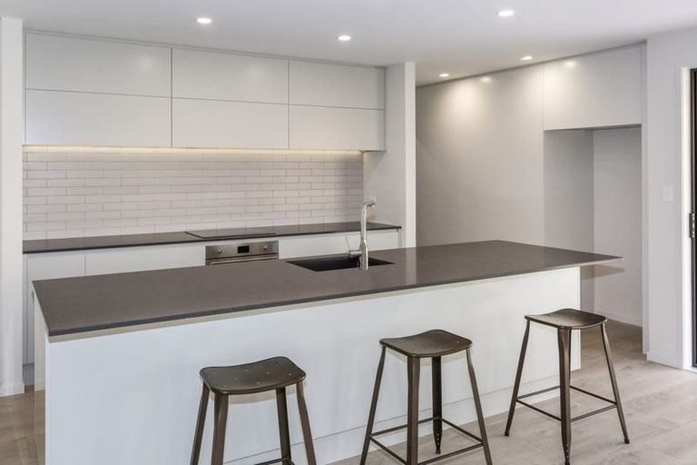 Photo of property in 10 Gibboney Place, Pokeno, 2402