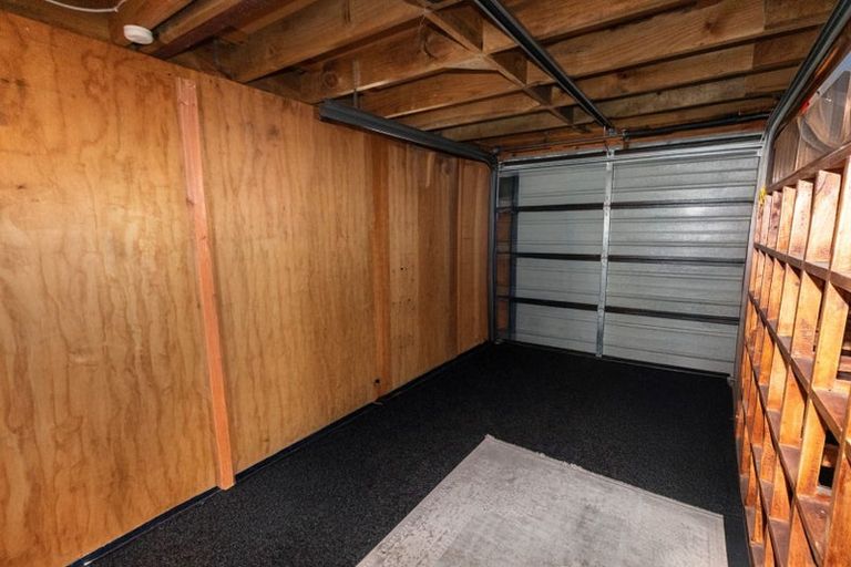 Photo of property in 117 Severn Street, Island Bay, Wellington, 6023