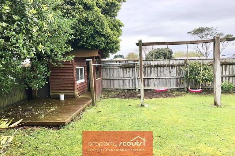 Photo of property in 33 Camellia Avenue, Bell Block, New Plymouth, 4312