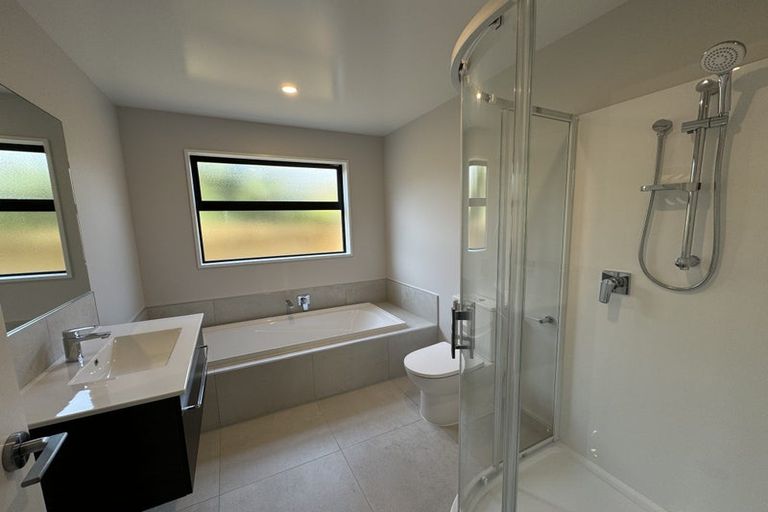 Photo of property in 95a Rattray Street, Riccarton, Christchurch, 8041