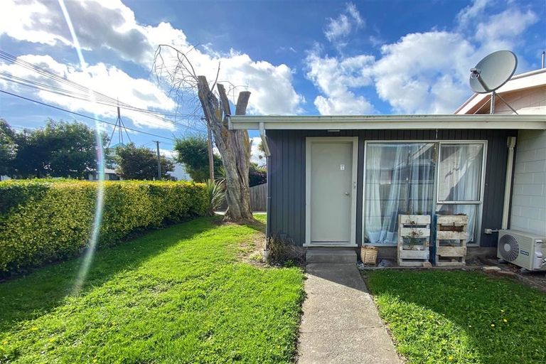 Photo of property in 1/206 Hastings Street East, Waltham, Christchurch, 8023