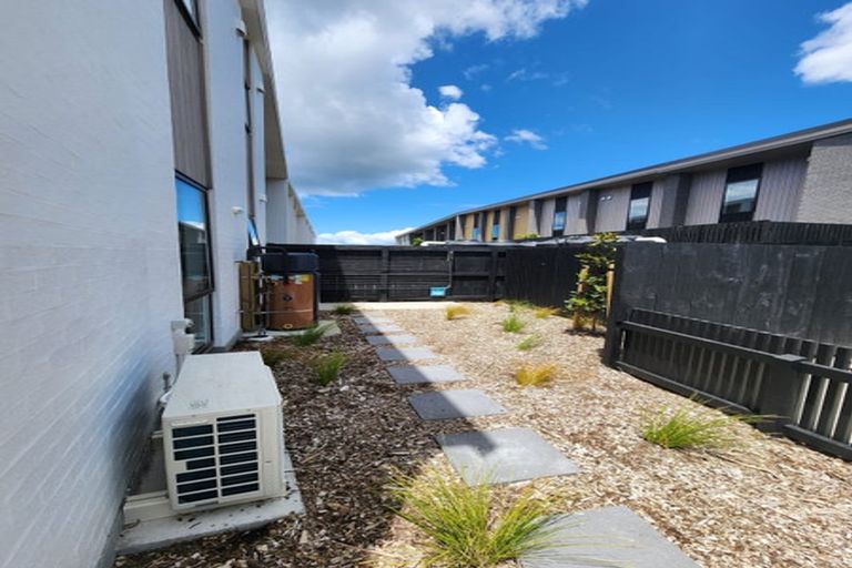 Photo of property in 59 Wallace Road, Hobsonville, Auckland, 0616