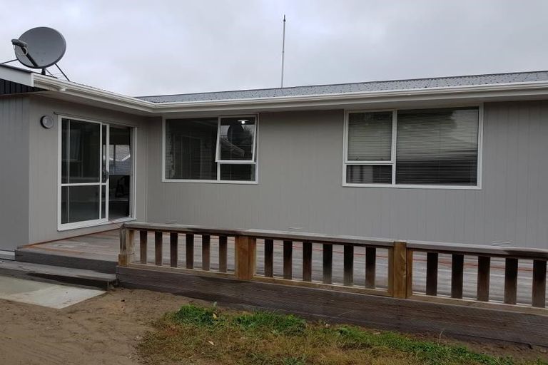 Photo of property in 19c Royal Park Drive, Parklands, Christchurch, 8083