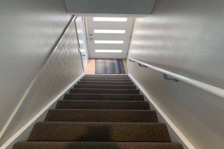 Photo of property in 160 Purchas Street, Edgeware, Christchurch, 8013