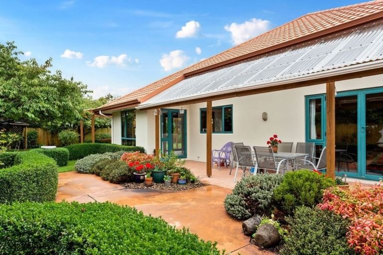 Photo of property in 20 Milesbrook Close, Rangiora, 7400