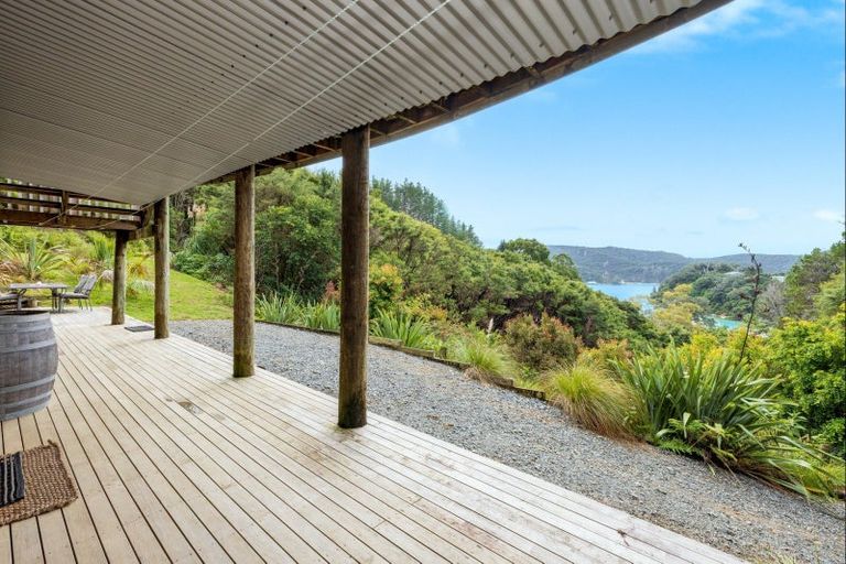 Photo of property in 8a Schoolhouse Bay Road, Kawau Island, 0920