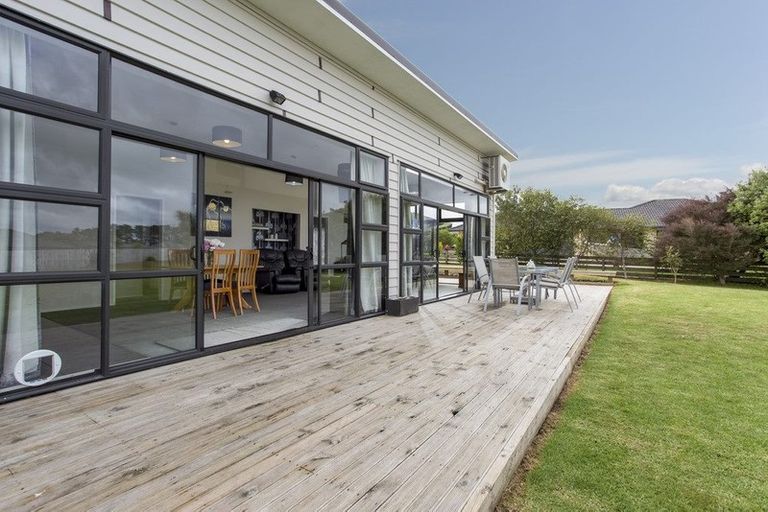 Photo of property in 18 Omana Avenue, Shelly Beach, Helensville, 0874