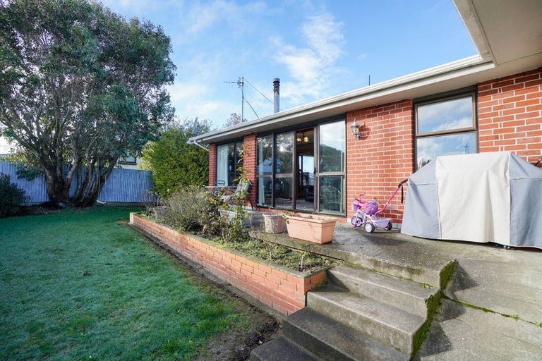 Photo of property in 30 Wicklow Street, Clifton, Invercargill, 9812