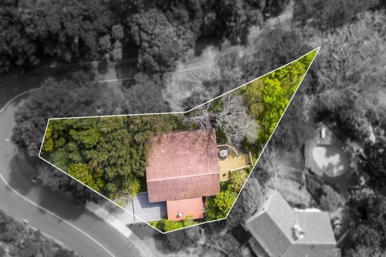 Photo of property in 69 Chatsworth Road, Silverstream, Upper Hutt, 5019