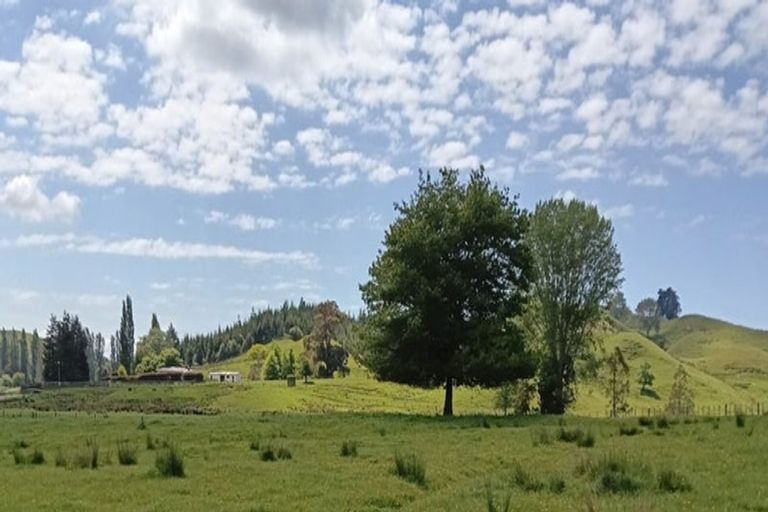 Photo of property in 1839 Tiniroto Road, Waerengaokuri, Manutuke, 4072