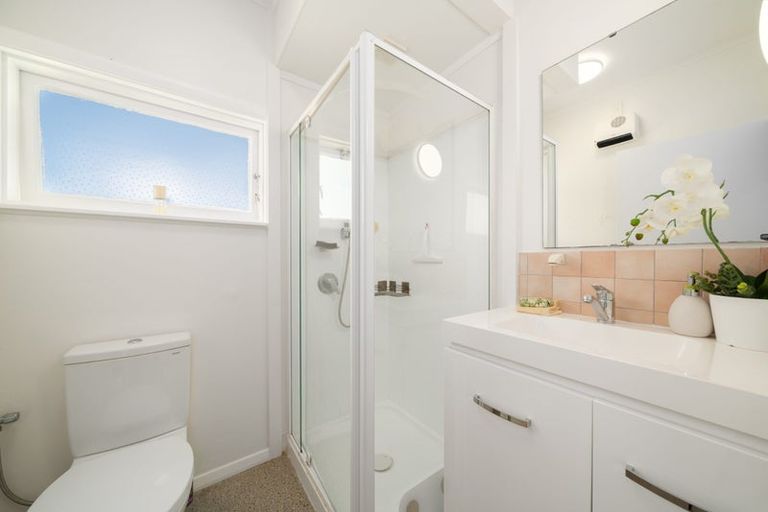 Photo of property in 82 Larsen Crescent, Tawa, Wellington, 5028