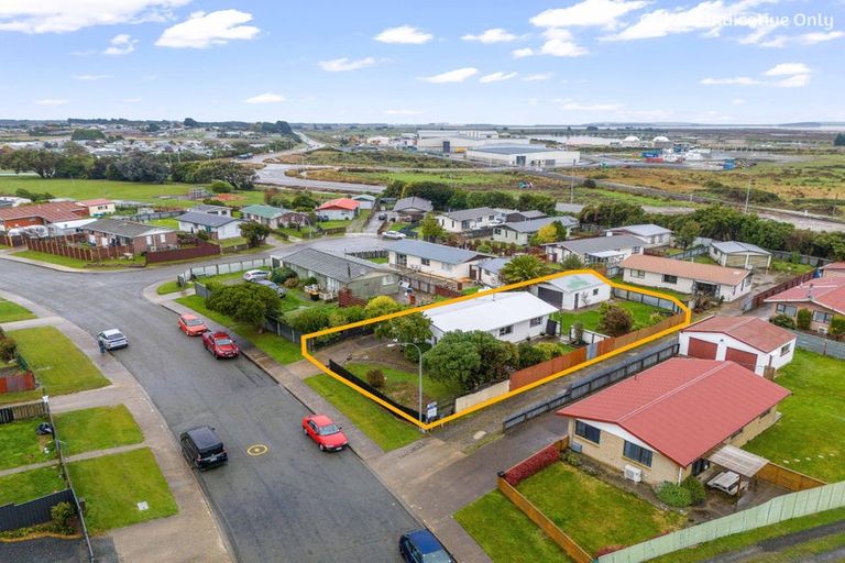 Photo of property in 86 Dunbeath Crescent, Kew, Invercargill, 9812