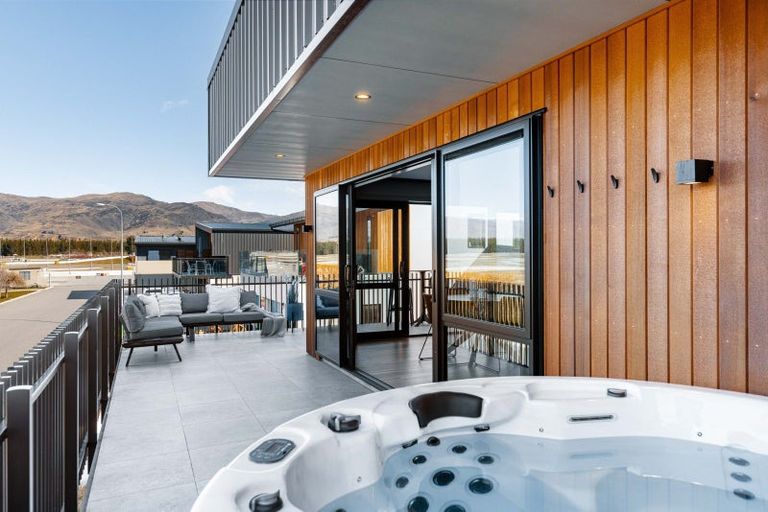 Photo of property in 26 Monaco Drive, Cromwell, 9384