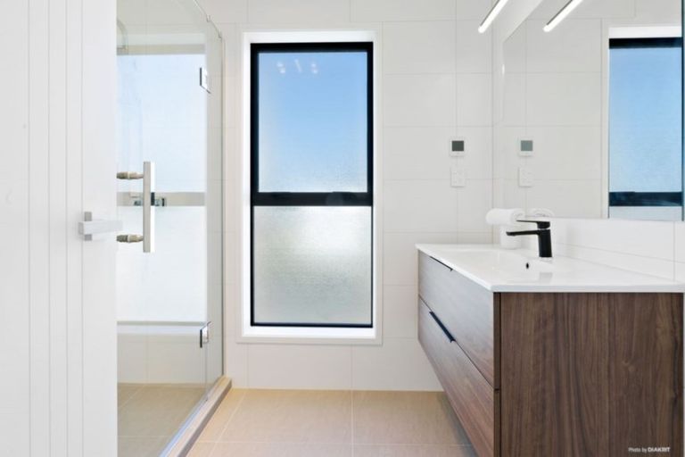 Photo of property in 62 Donegal Park Drive, Flat Bush, Auckland, 2019