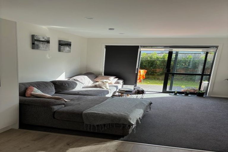 Photo of property in 8/63 Taikata Road, Te Atatu Peninsula, Auckland, 0610